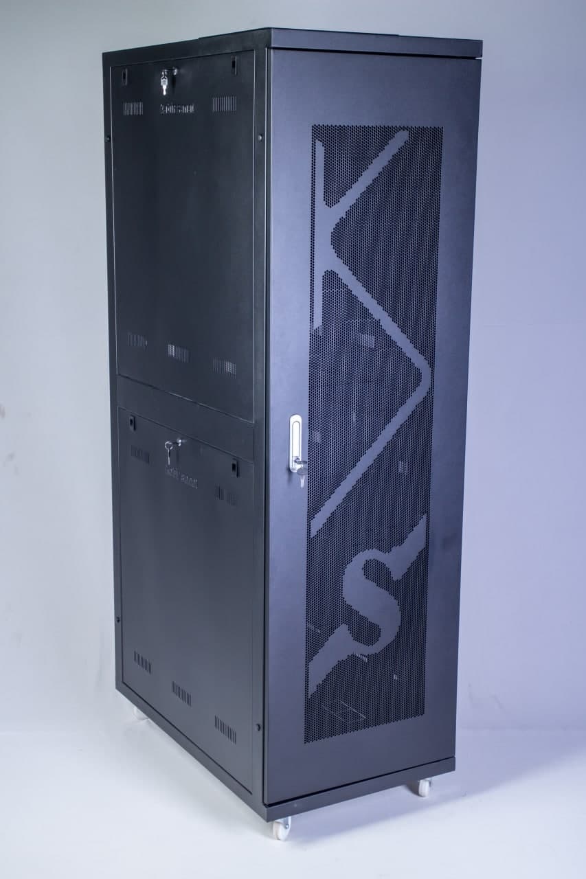 رک دیتاسنتری